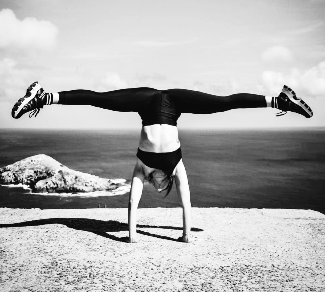 Handstand